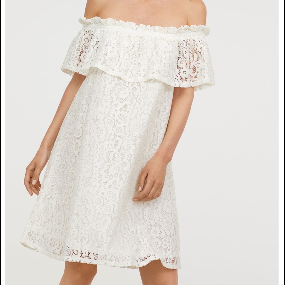 H&M Cream Lace off the shoulder dress L